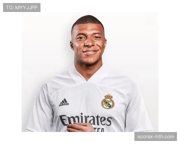 姆巴佩官宣加盟皇马，身披7号开启新征程备受瞩目