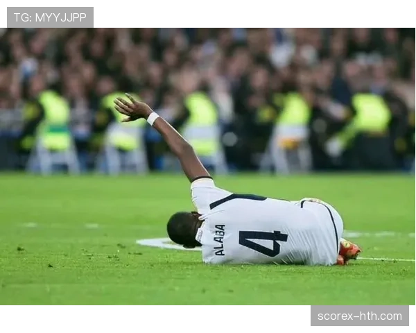 库尔图瓦伤病阴霾渐散,复出之路艰难重启,状态回暖引期待